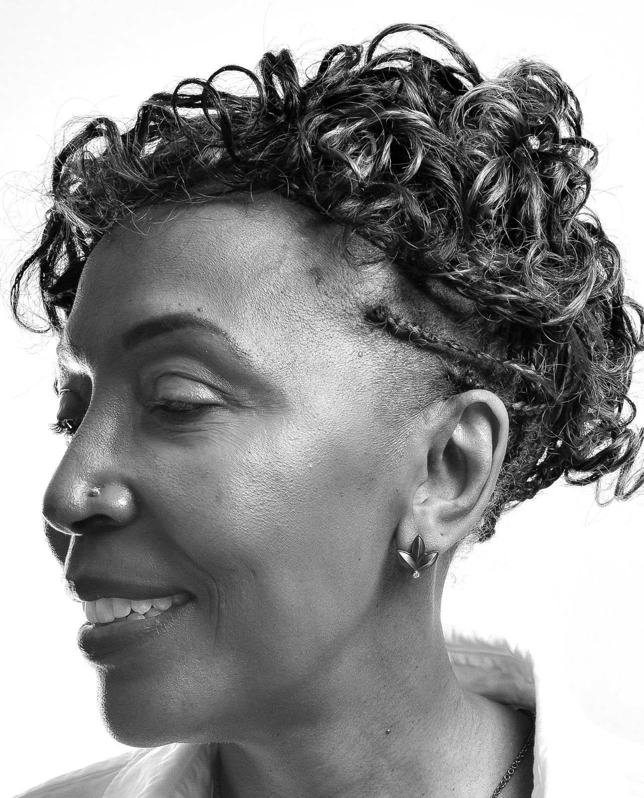 Sweet Pea Studs with Diamond