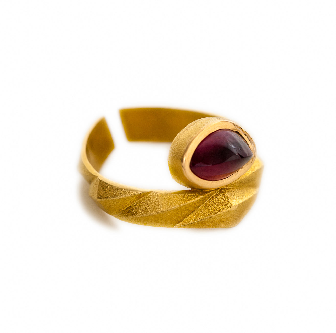 Diamond Peak Ring with Garnet