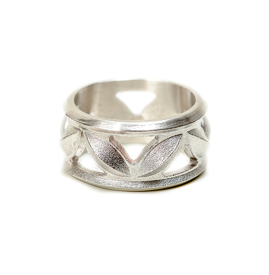 Sweet Pea Ring ~ Sterling Silver