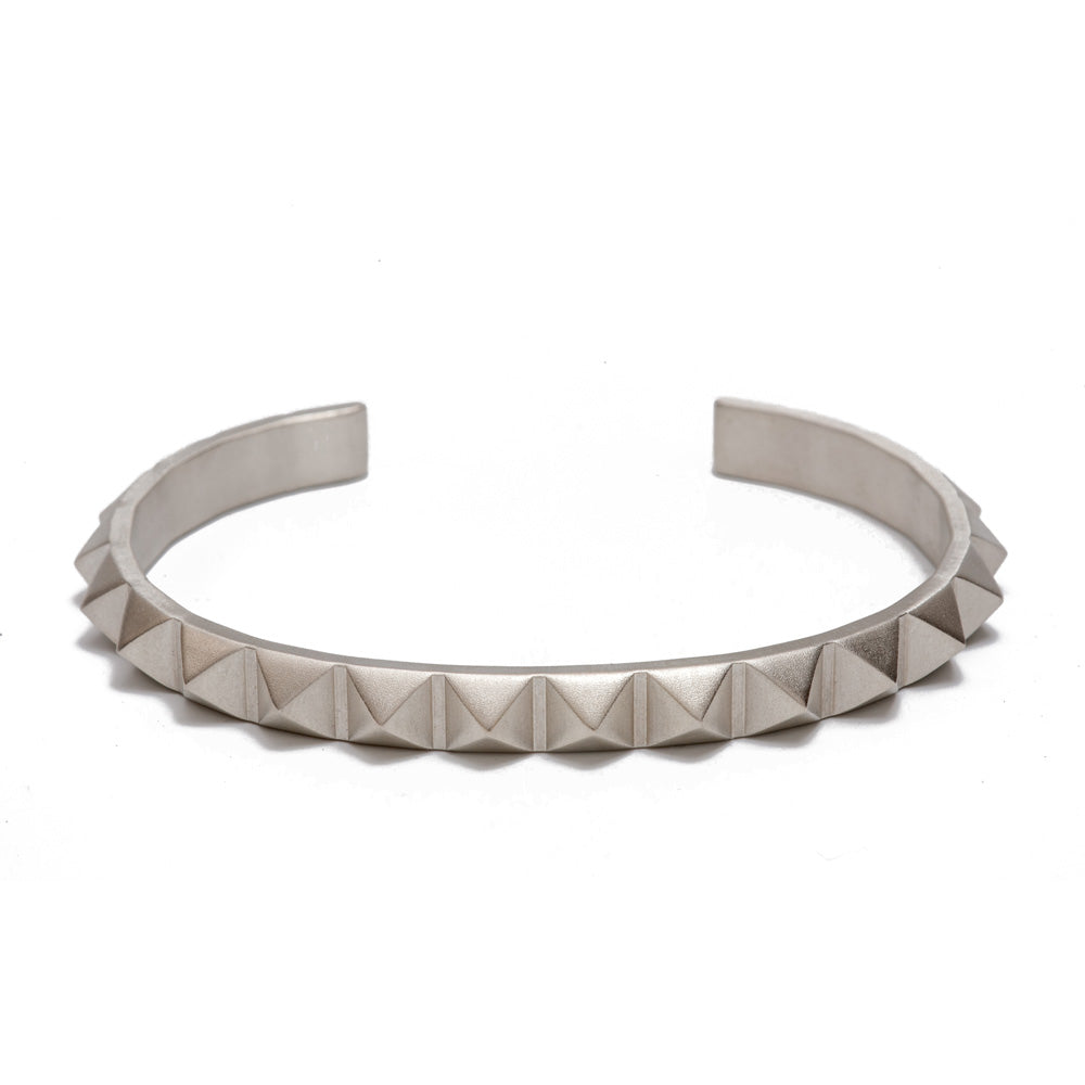 Maria Samora - Single Pyramid Cuff