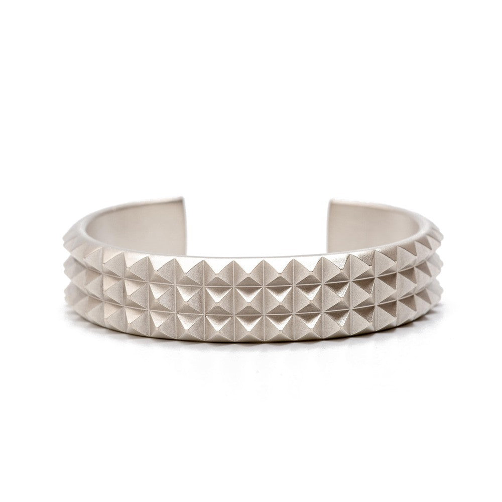 Maria Samora - Triple Pyramid Cuff