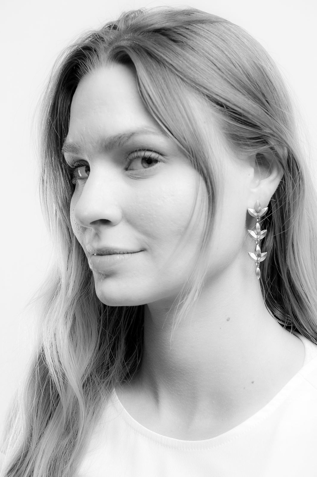 Sweet Pea Link Earrings