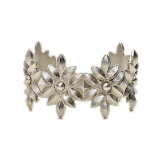 Sweet Pea Blossom Cuff