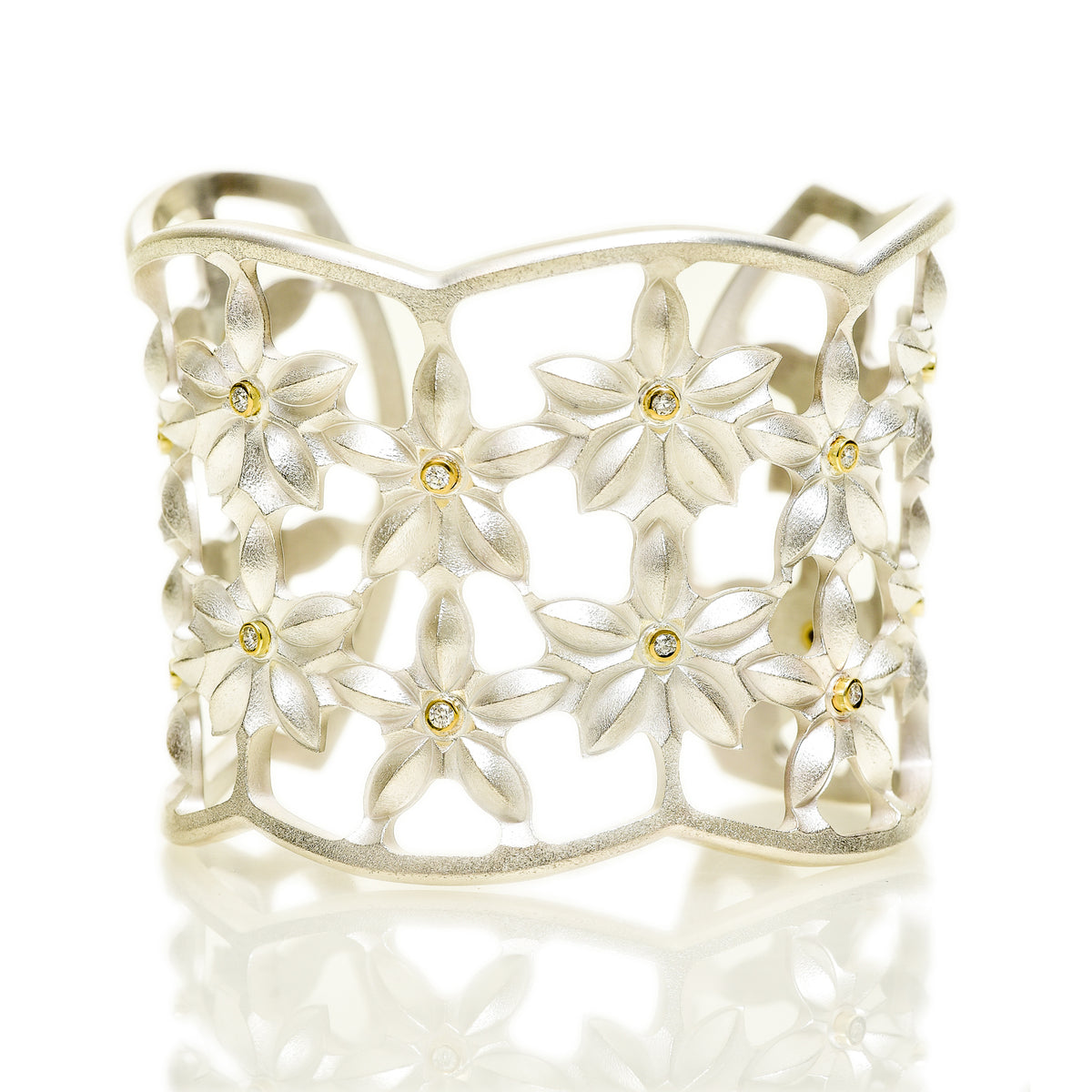 Penta Cuff