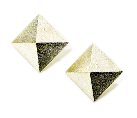 Pyramid Studs Large
