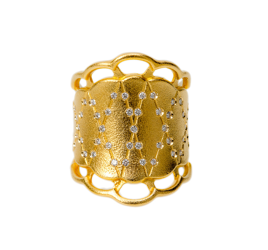 18K Gold Lace Ring with Diamonds